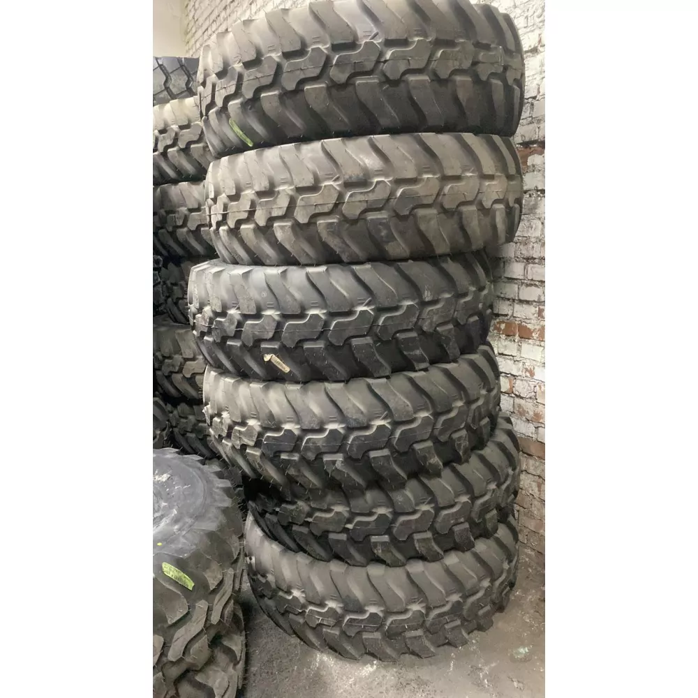 Спецшина 405/70/24 Dunlop sp t9  в Урай